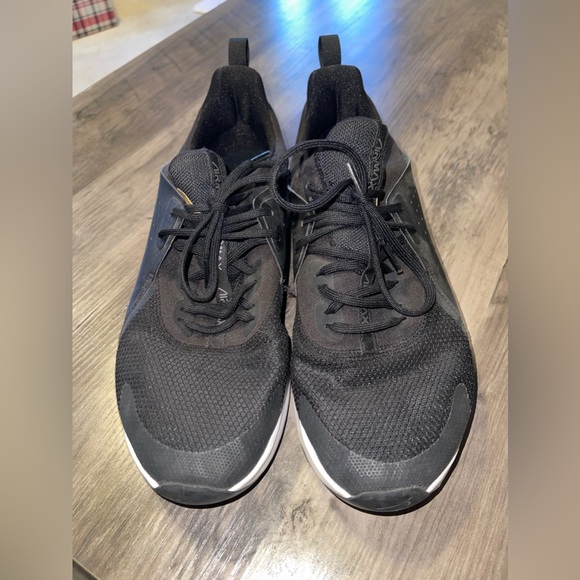 Nike Air Max. Size 10 - Picture 3 of 4